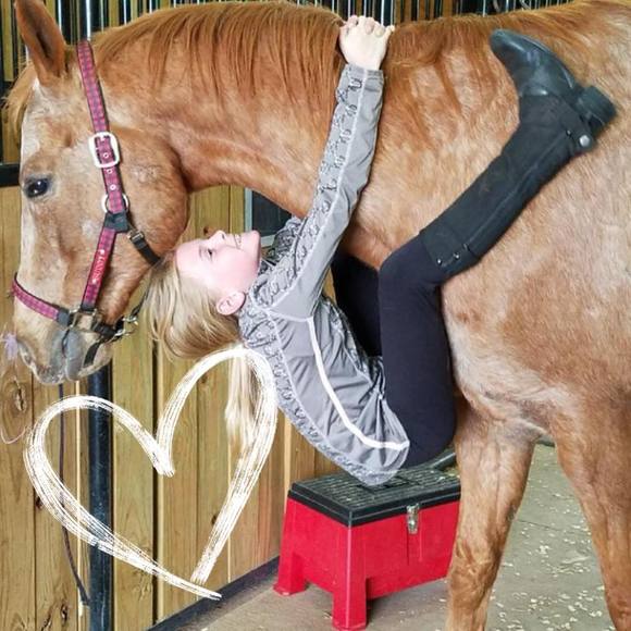 Meet your Posher, Renyssa - Picture 1 of 1